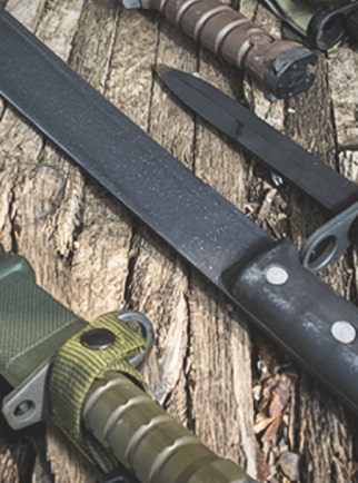 Military Machetes and Knives